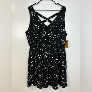 NWT Just Found Black/White Bird Print Sleevless Button Front Mini Dress Size 3X